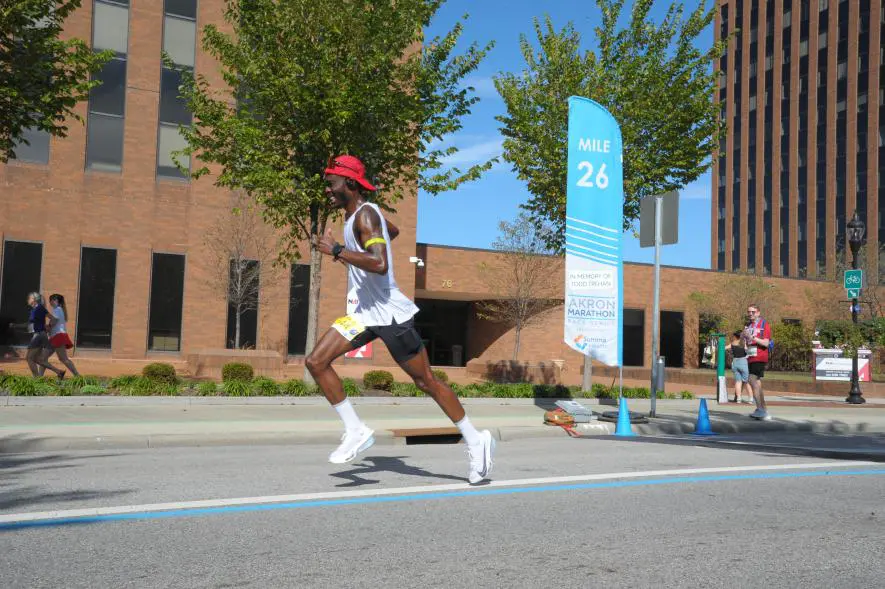 Runner at mile 26 during the Akron marathon